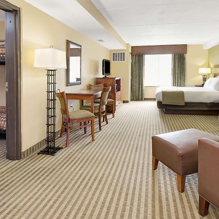 Days Inn By Wyndham שאיין מראה חיצוני תמונה