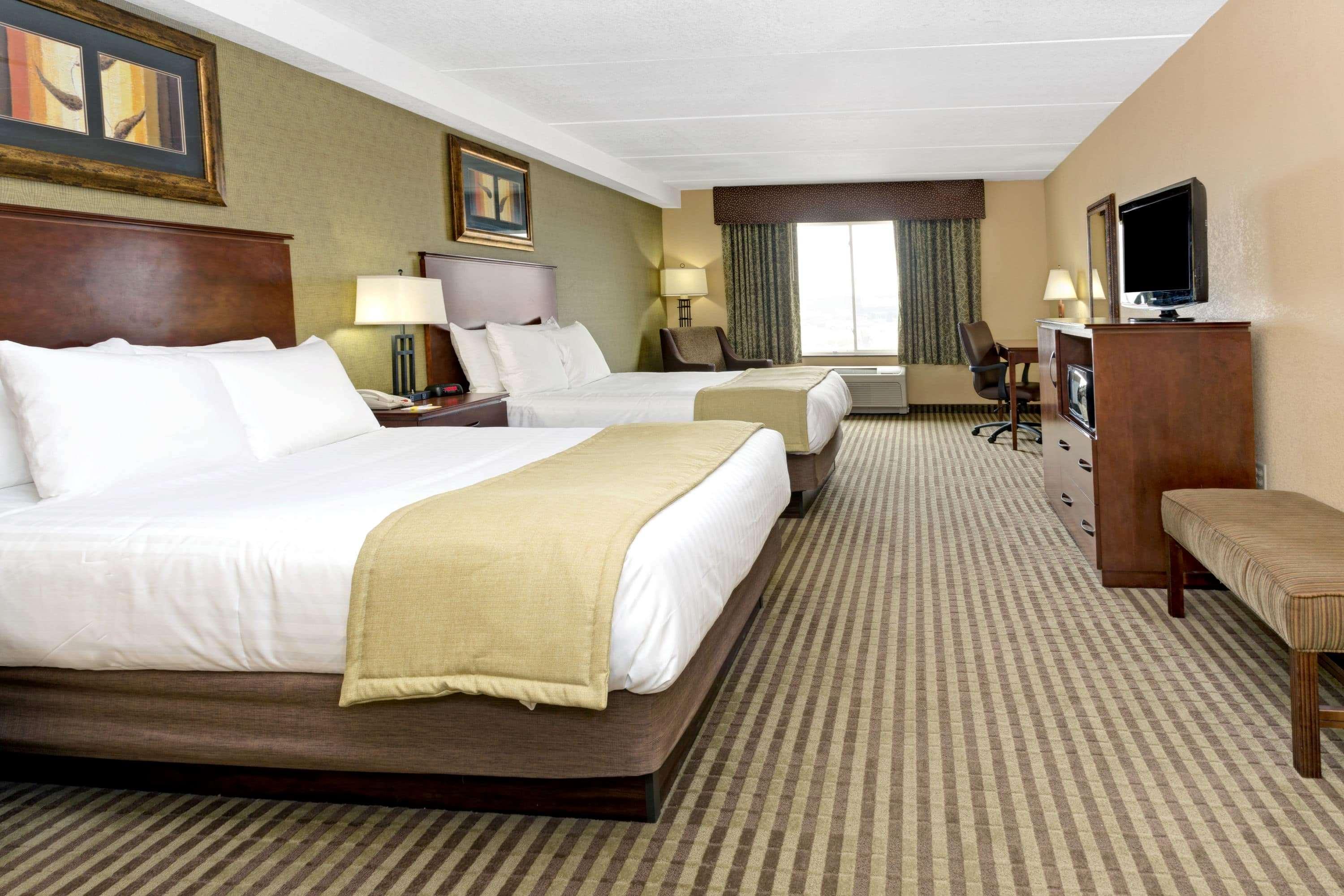 Days Inn By Wyndham שאיין מראה חיצוני תמונה